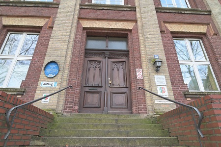 Treppenaufgang zum Verwaltungsgebäude II in Dülken (Foto: Stadt Viersen)