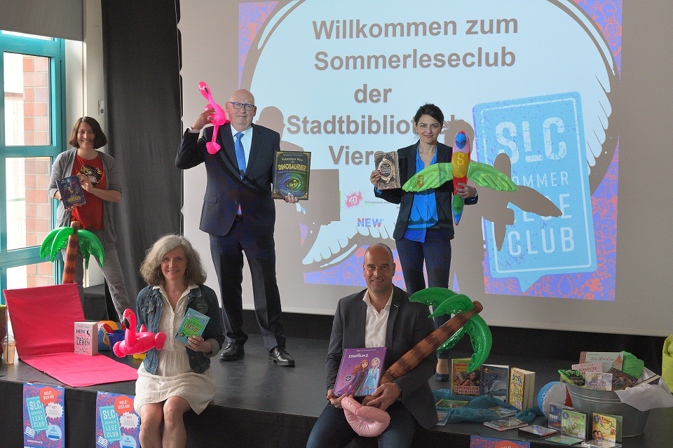 Von links: Natali Ochmann, Christiane Wetter, Günter Neumann, Patrick Beckers und Cigdem Bern (Foto: Stadt Viersen)