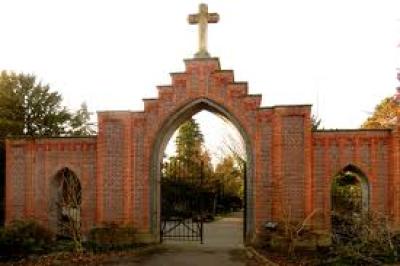 ehemaliges katholisches Friedhofsportal Friedhof Löh - Denkmal 565