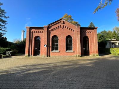 Ehemalige evangelische Friedhofshalle - Denkmal 562